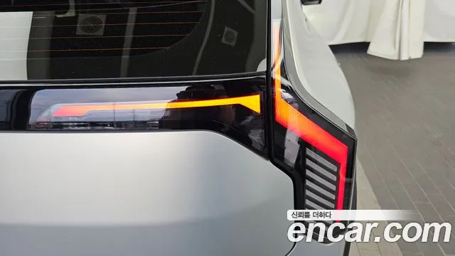 Kia EV3 — Фото автомобиля 8