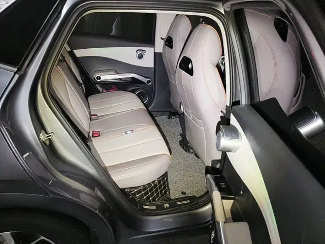 BYD Yuan PLUS — Фото автомобиля 11