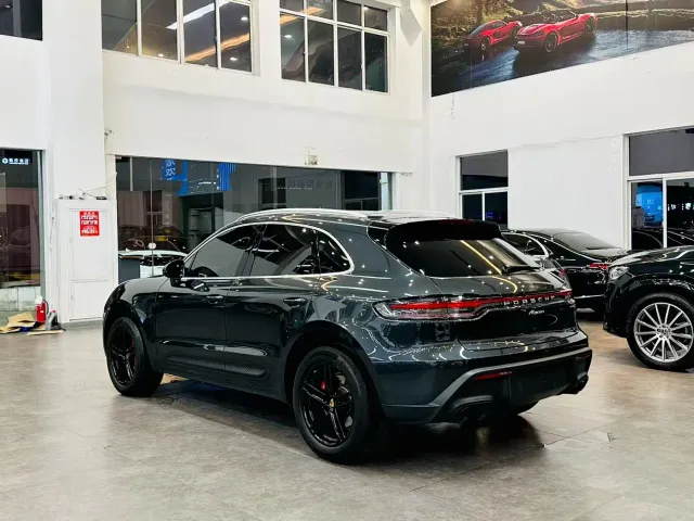 Porsche Macan — Фото автомобиля 4