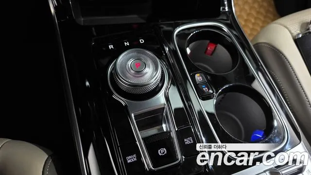 Kia Canival Carnival 4 поколение Бензин 7 мест Hi-Limousine — Фото автомобиля 6