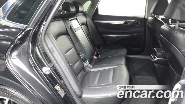 Hyundai Grandeur New — Фото автомобиля 18