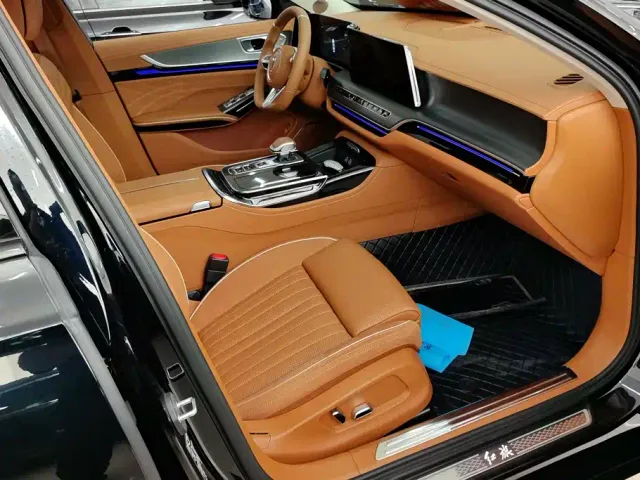 Hongqi H9 — Фото автомобиля 8