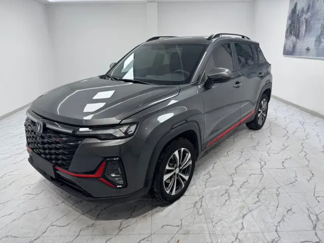 Changan CS35 Plus — Фото автомобиля 4