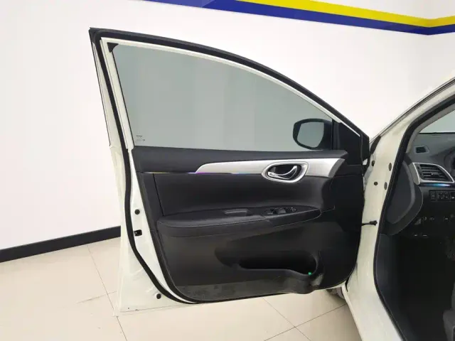 Nissan Sylphy — Фото автомобиля 7