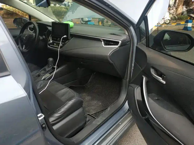 Toyota Corolla — Фото автомобиля 8