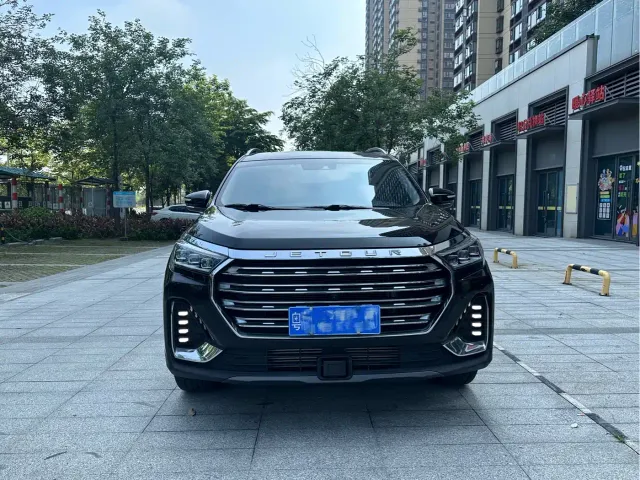 Jetour X90 Plus — Фото автомобиля 2