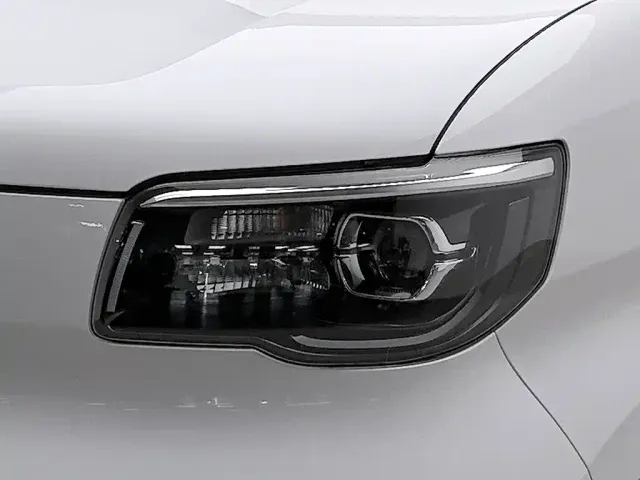 Wuling Zhiguang NEV — Фото автомобиля 7