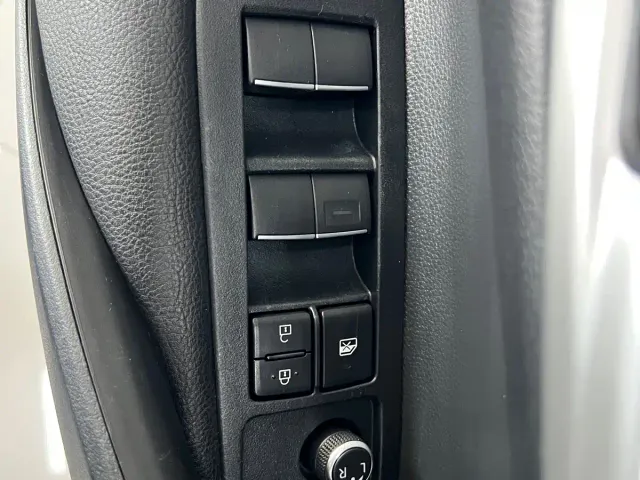 Toyota Corolla — Фото автомобиля 12