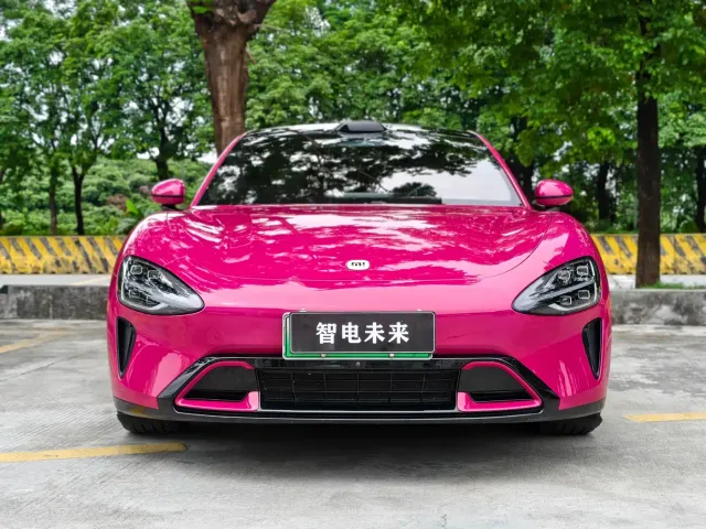 Xiaomi SU7 — Фото автомобиля 2