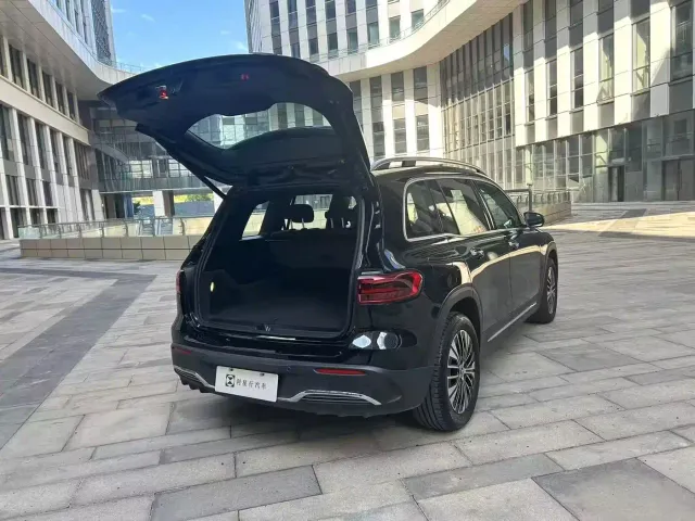Mercedes-Benz EQB — Фото автомобиля 8