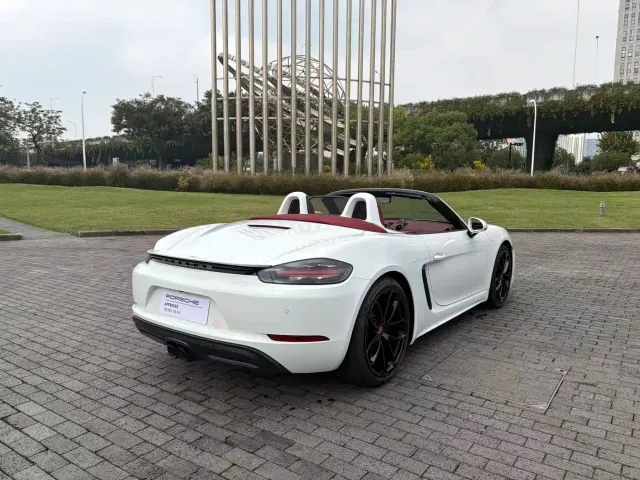Porsche 718 — Фото автомобиля 19