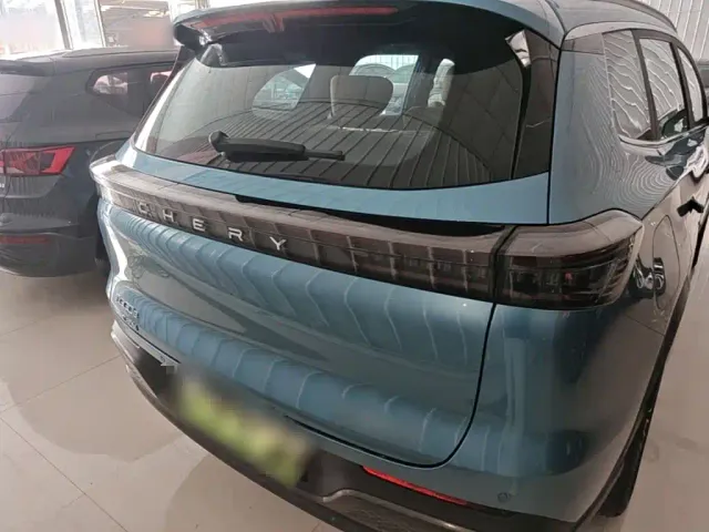 Chery Tiggo 8 PLUS C-DM — Фото автомобиля 5