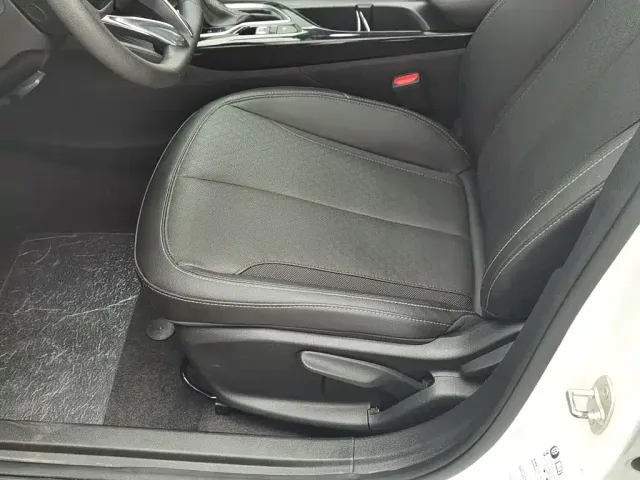 Buick Verano — Фото автомобиля 20