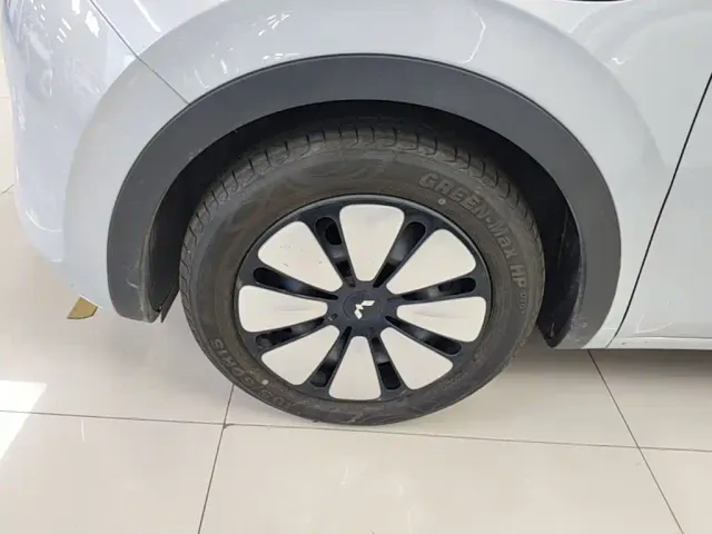 Wuling Bingo — Фото автомобиля 22