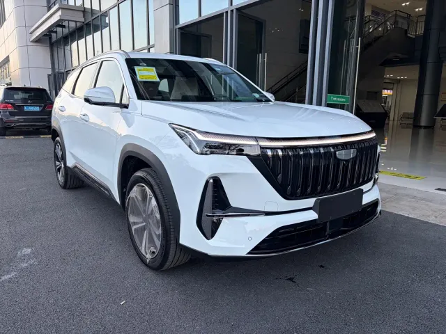 Geely Boyue L — Фото автомобиля 3