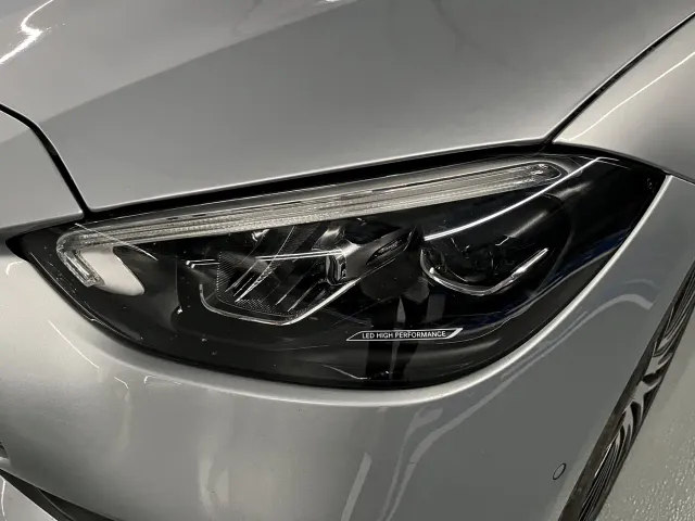 Mercedes-Benz C-Class — Фото автомобиля 3