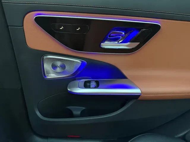 Mercedes-Benz C-Class — Фото автомобиля 12
