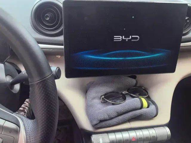 BYD Dolphin — Фото автомобиля 13