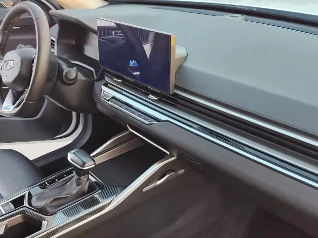 Geely Emgrand — Фото автомобиля 4