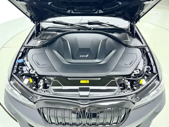 BMW i3 — Фото автомобиля 13