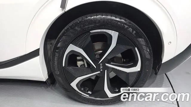 Kia EV6 — Фото автомобиля 20