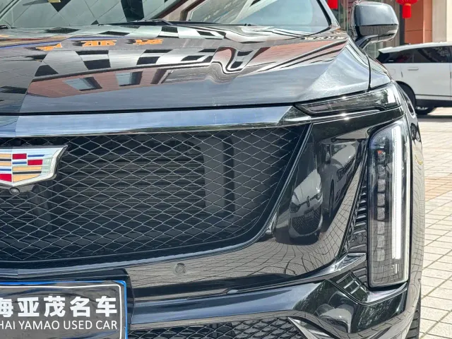 Cadillac XT5 — Фото автомобиля 4