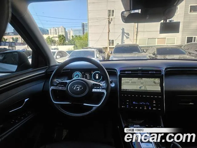 Hyundai Tucson Tucson (NX4) Бензин 1.6 турбо 2WD — Фото автомобиля 5