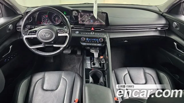Hyundai Avante — Фото автомобиля 10