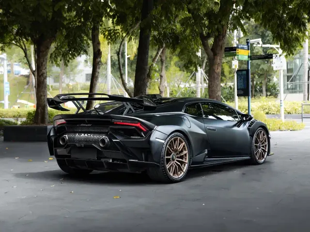 Lamborghini Huracan — Фото автомобиля 24