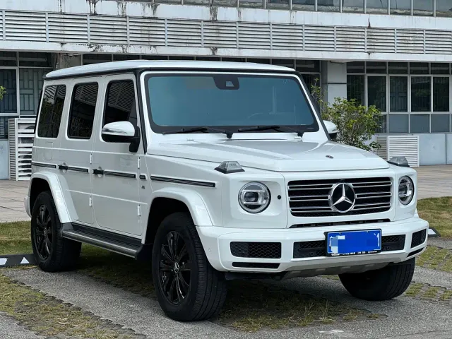 Mercedes-Benz G-Class — Фото автомобиля 3