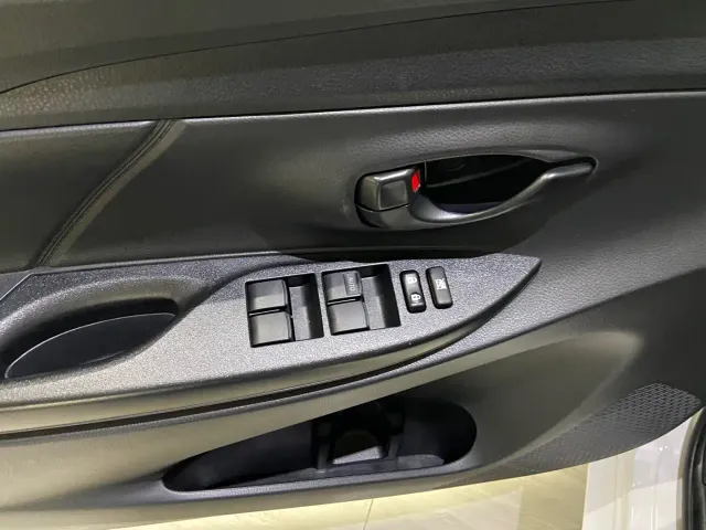 Toyota YARiS L Zhi Xuan — Фото автомобиля 15
