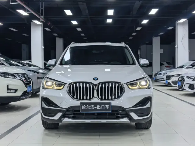 BMW X1 — Фото автомобиля 2