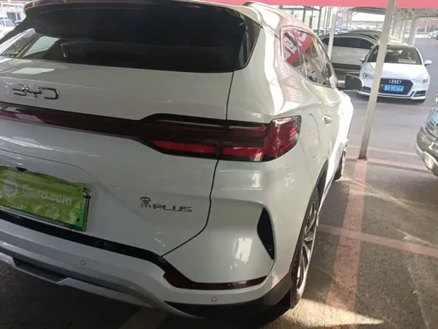 BYD Song PLUS — Фото автомобиля 7