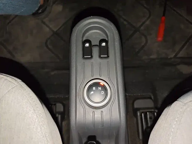 Wuling Hongguang Mini EV — Фото автомобиля 13