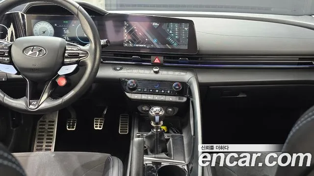 Hyundai AVANTE — Фото автомобиля 20