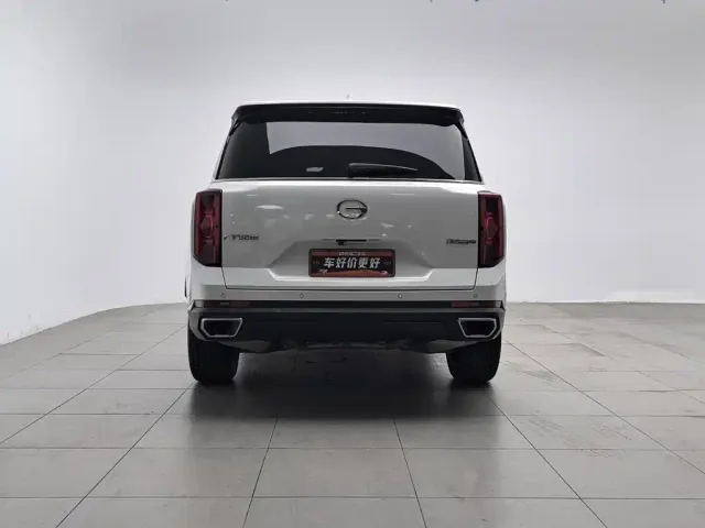 GAC Trumpchi GS8 — Фото автомобиля 4