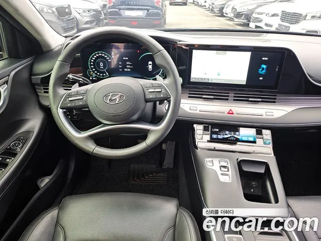 Hyundai Grandeur Новый Grandeur IG — Фото автомобиля 16