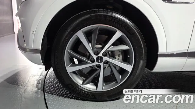 Genesis GV80 — Фото автомобиля 5
