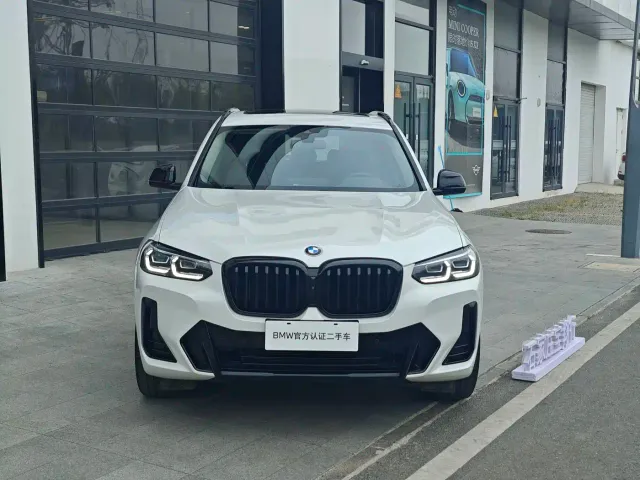 BMW X3 — Фото автомобиля 2