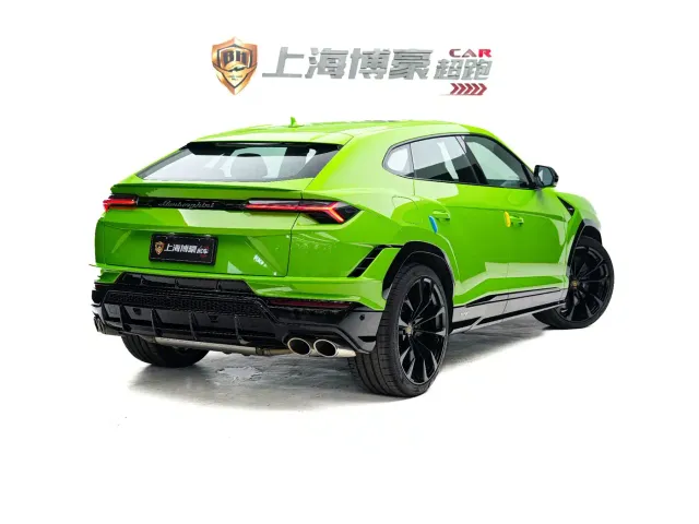 Lamborghini Urus — Фото автомобиля 4