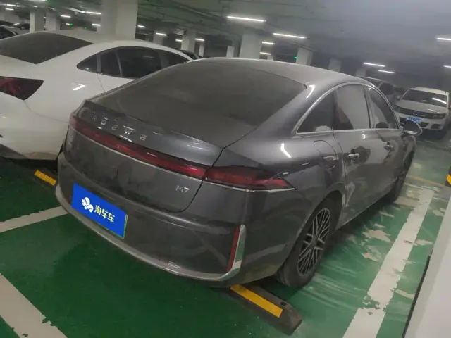 Roewe M7 DMH — Фото автомобиля 3