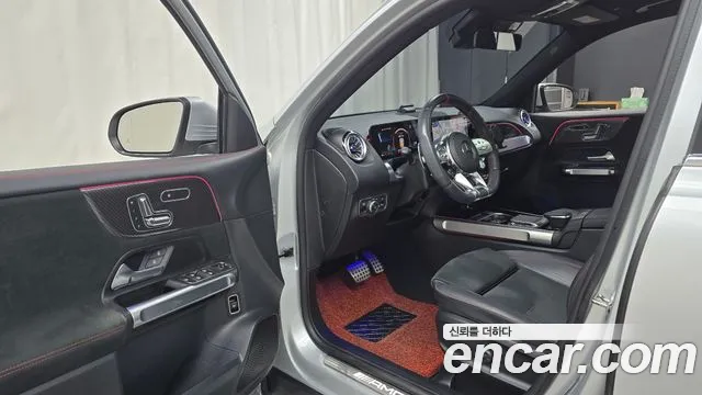 Mercedes-Benz GLB-Class — Фото автомобиля 10