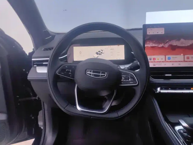 Geely Xingrui — Фото автомобиля 15