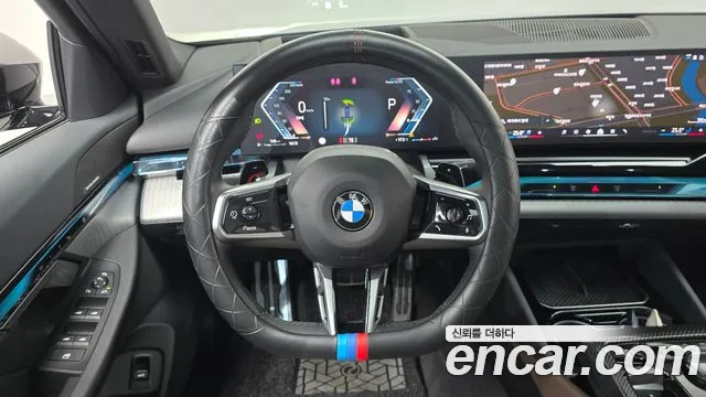BMW 5 Series G60 — Фото автомобиля 18
