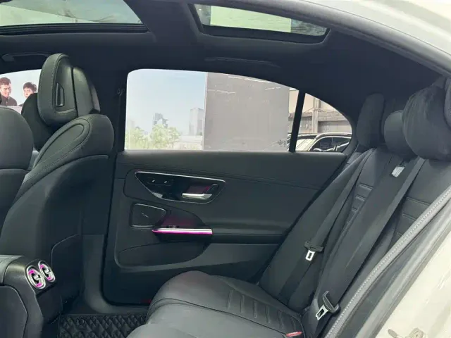 Mercedes-Benz C-Class — Фото автомобиля 11
