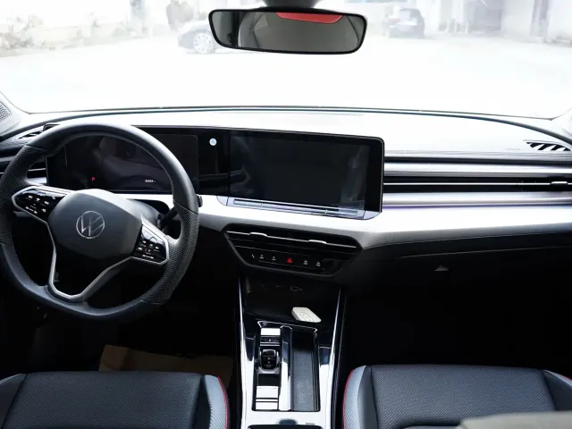 Volkswagen Lamando — Фото автомобиля 5