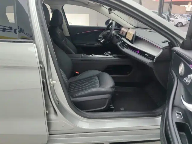 Chery Arrizo 8 — Фото автомобиля 8