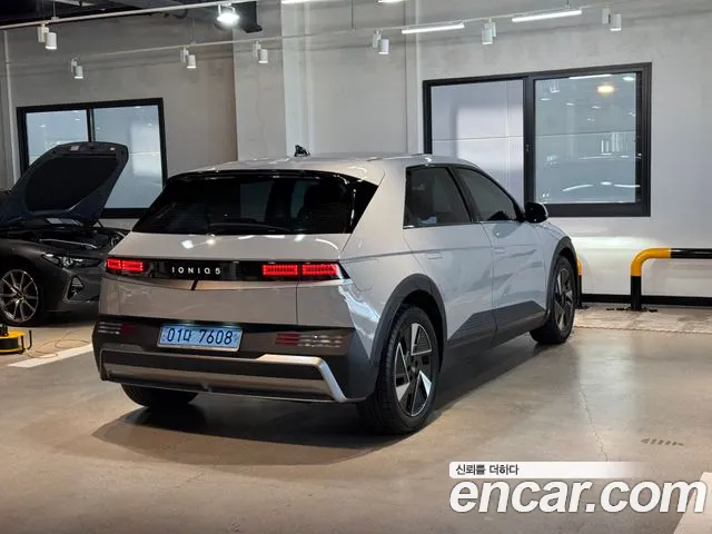 Hyundai Ioniq 5 New — Фото автомобиля 7