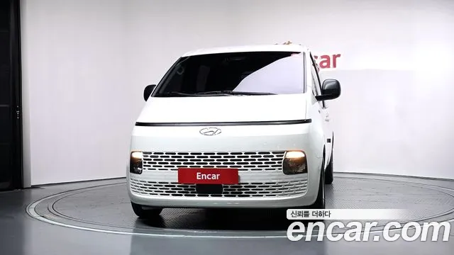 Hyundai Staria — Фото автомобиля 3