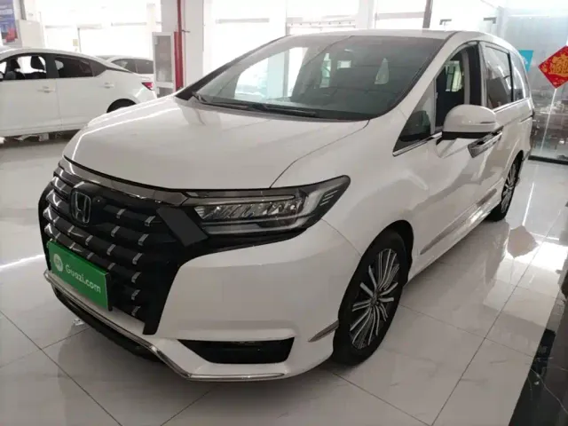 Фотография автомобиля — Honda Elysion